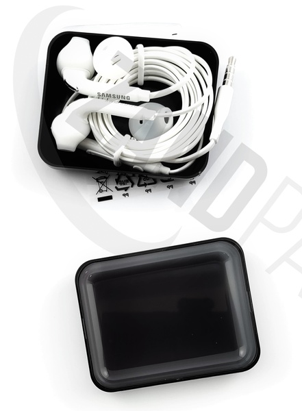 Samsung Headset, 3.5mm (White), incl. Black Case